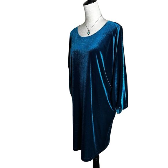 Natori Teal Velvet Balloon Sleeve Relaxed Shift Dress M | Chic Holiday Party - Picture 4 of 8